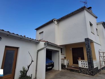 Casa amb jardí en venda a Centre