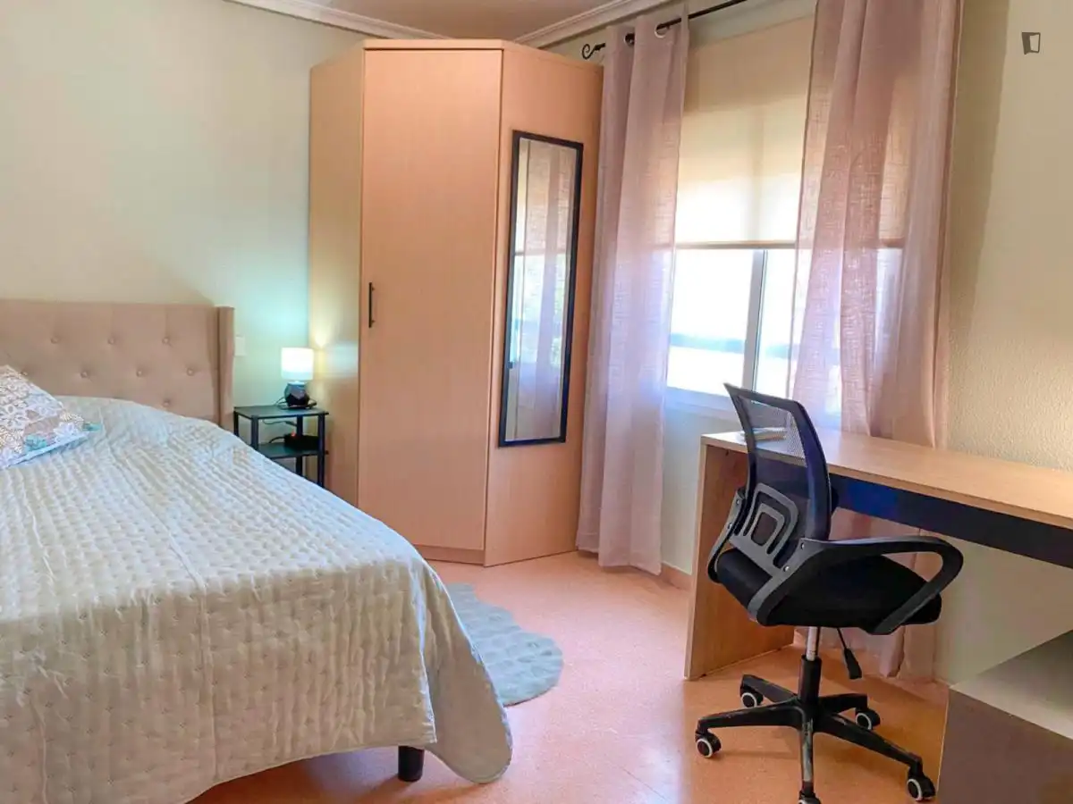 Bedroom of Apartments for share in Norte