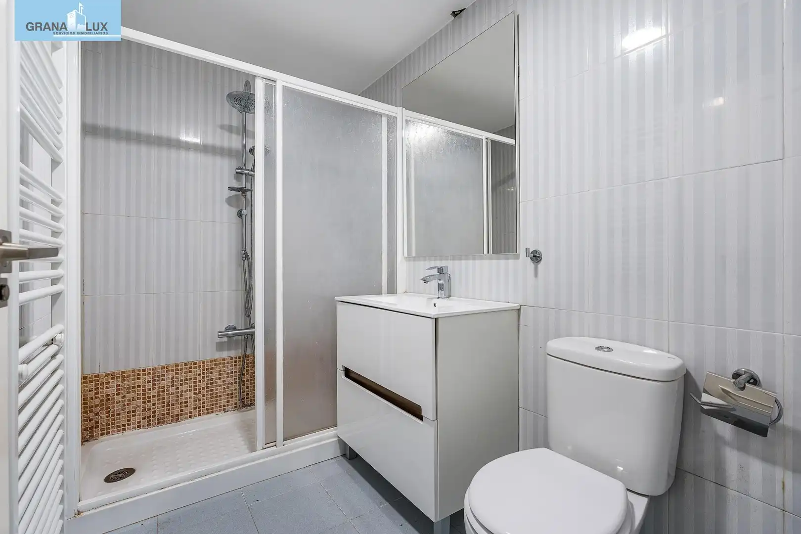Piso con ascensor en venta en Calle del Cerro de los Machos, imagen 21