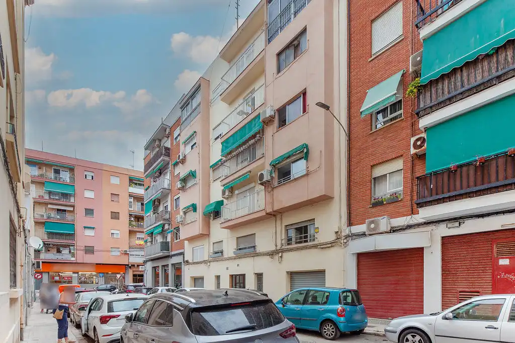 Vista exterior de Apartament en venda en Valencia
