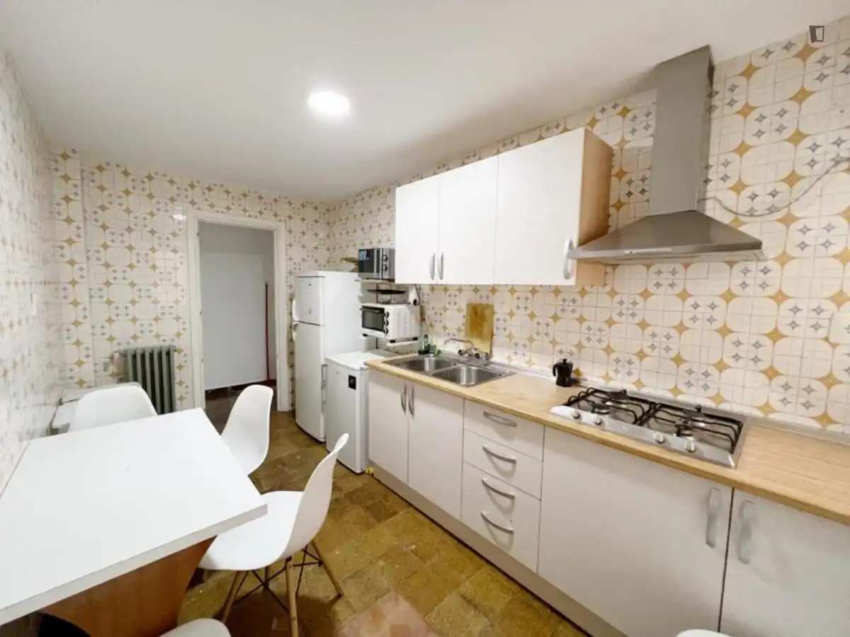 Habitación en Camino de Ronda