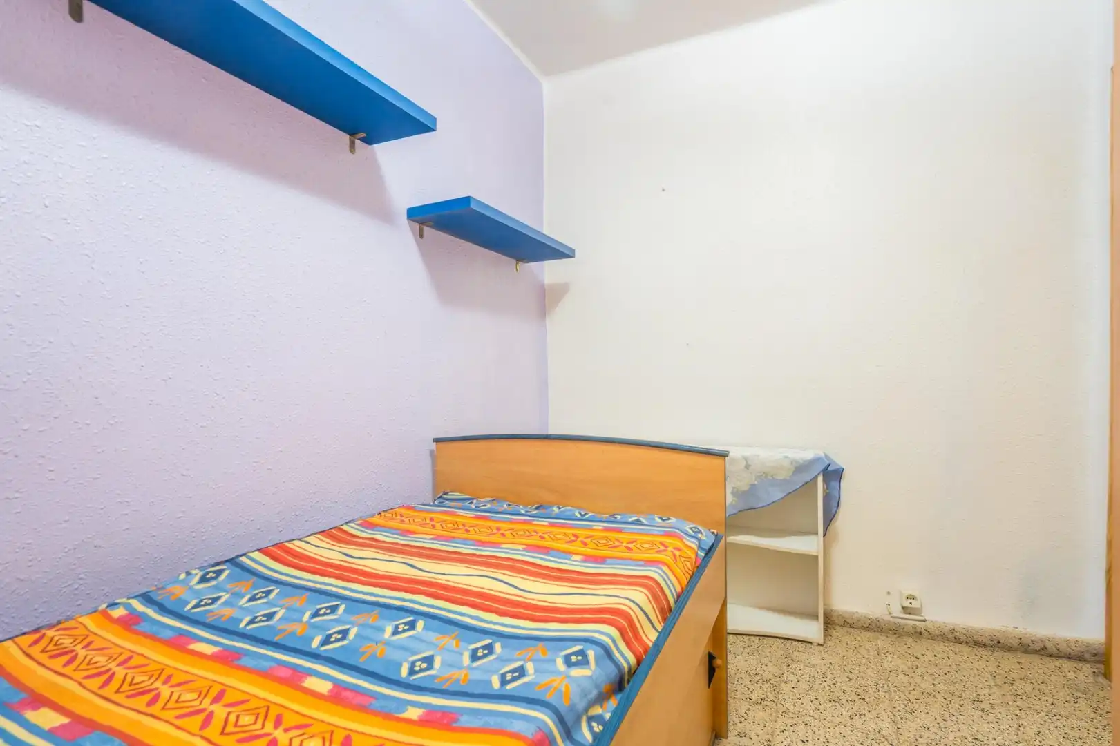 Dormitori de Apartament en venda en Sueca amb Terrassa