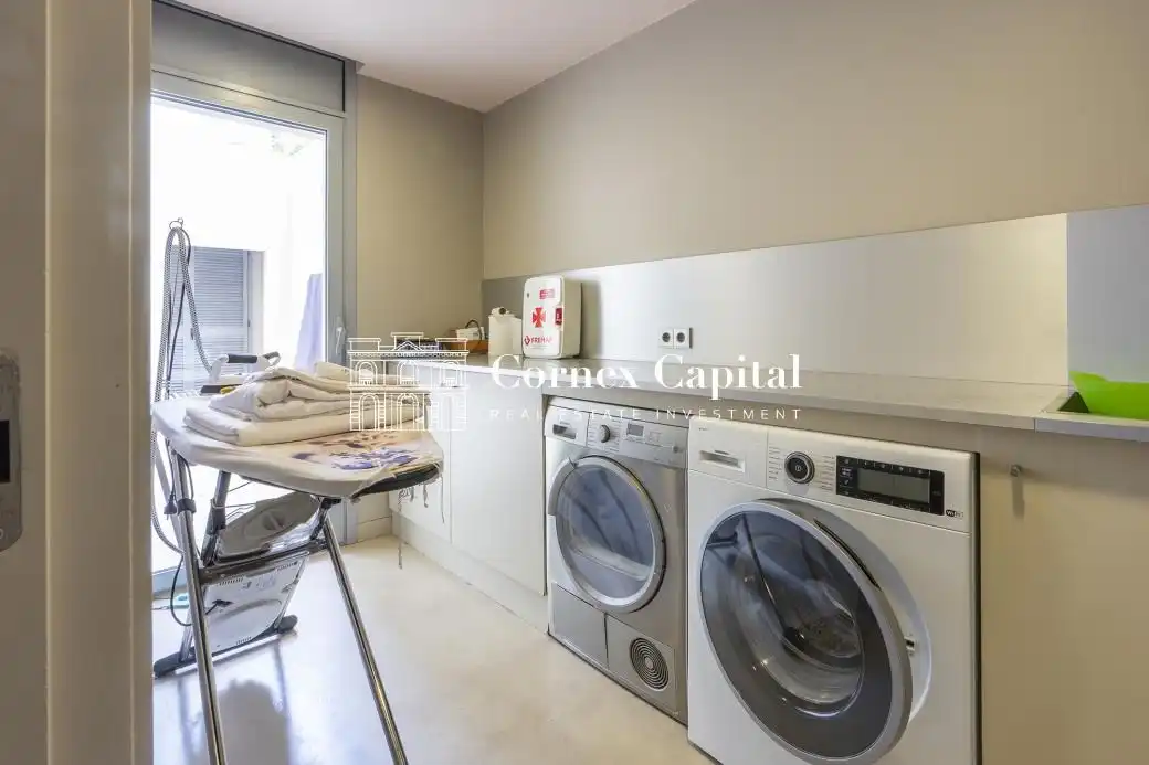 Casa o xalet en venda en Barcelona amb Aire condicionat, Calefacció i Jardí privat