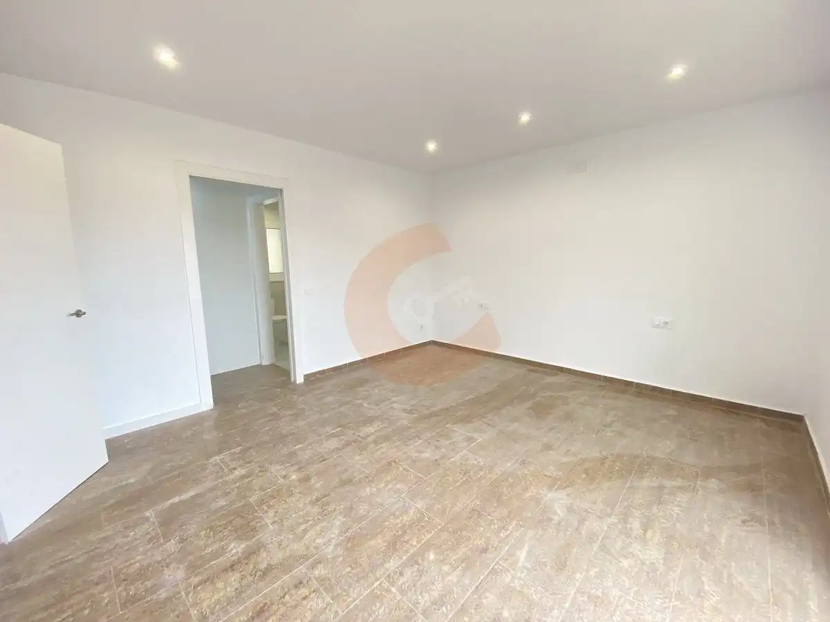 Casa o chalet en venta en Santa Oliva con Aire acondicionado, Calefacción y Jardín privado