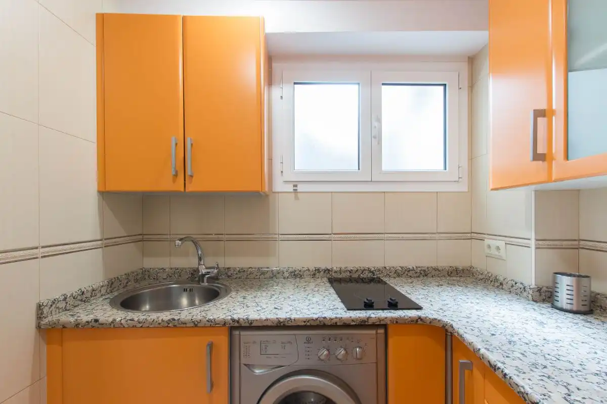 Küche von Wohnung zur Miete in  Pamplona / Iruña mit Heizung und Balkon