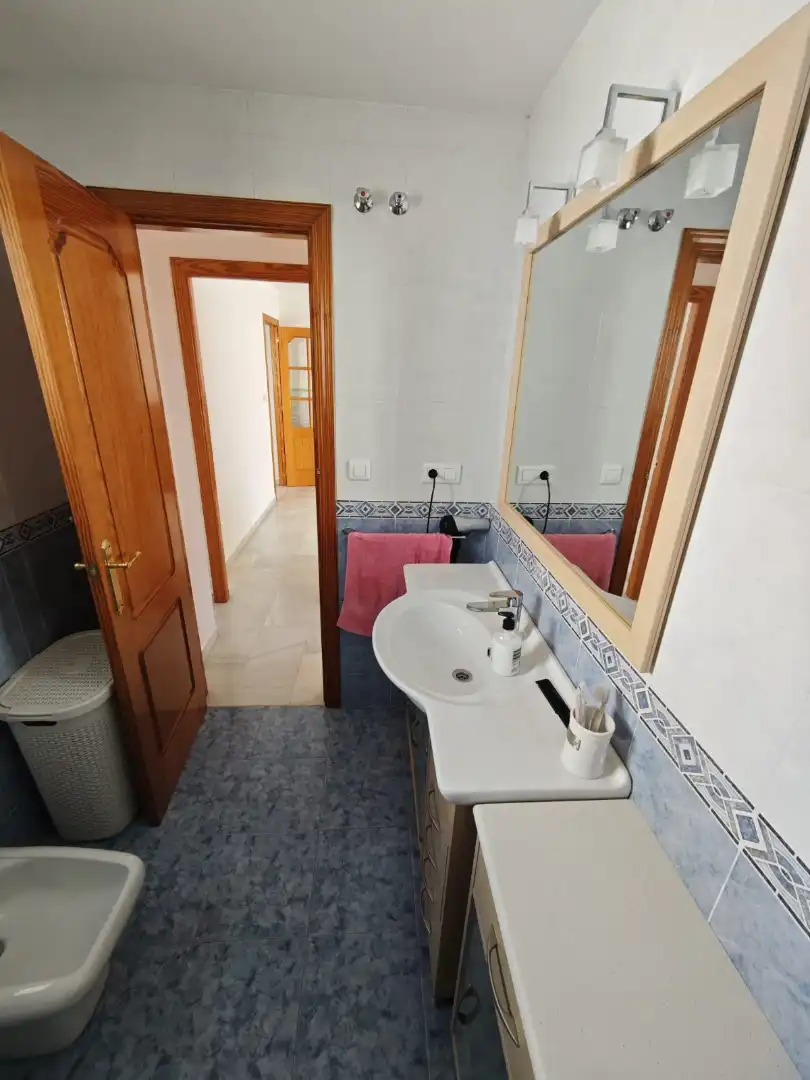 Bany de Àtic en venda en Vélez-Málaga amb Aire condicionat, Terrassa i Moblat
