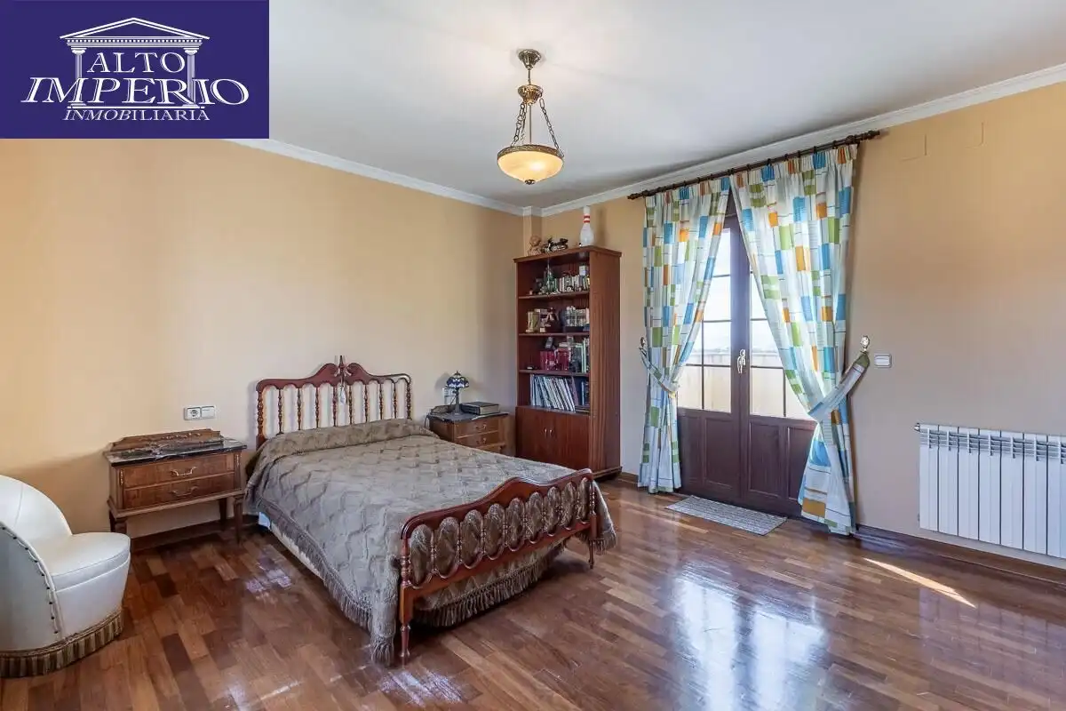 Casa con giardino in vendita a Calle MARIANA PINEDA, imagen 38