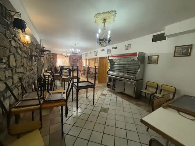 Geschaftsraum zum Verkauf in Valdemorillo mit Terrasse