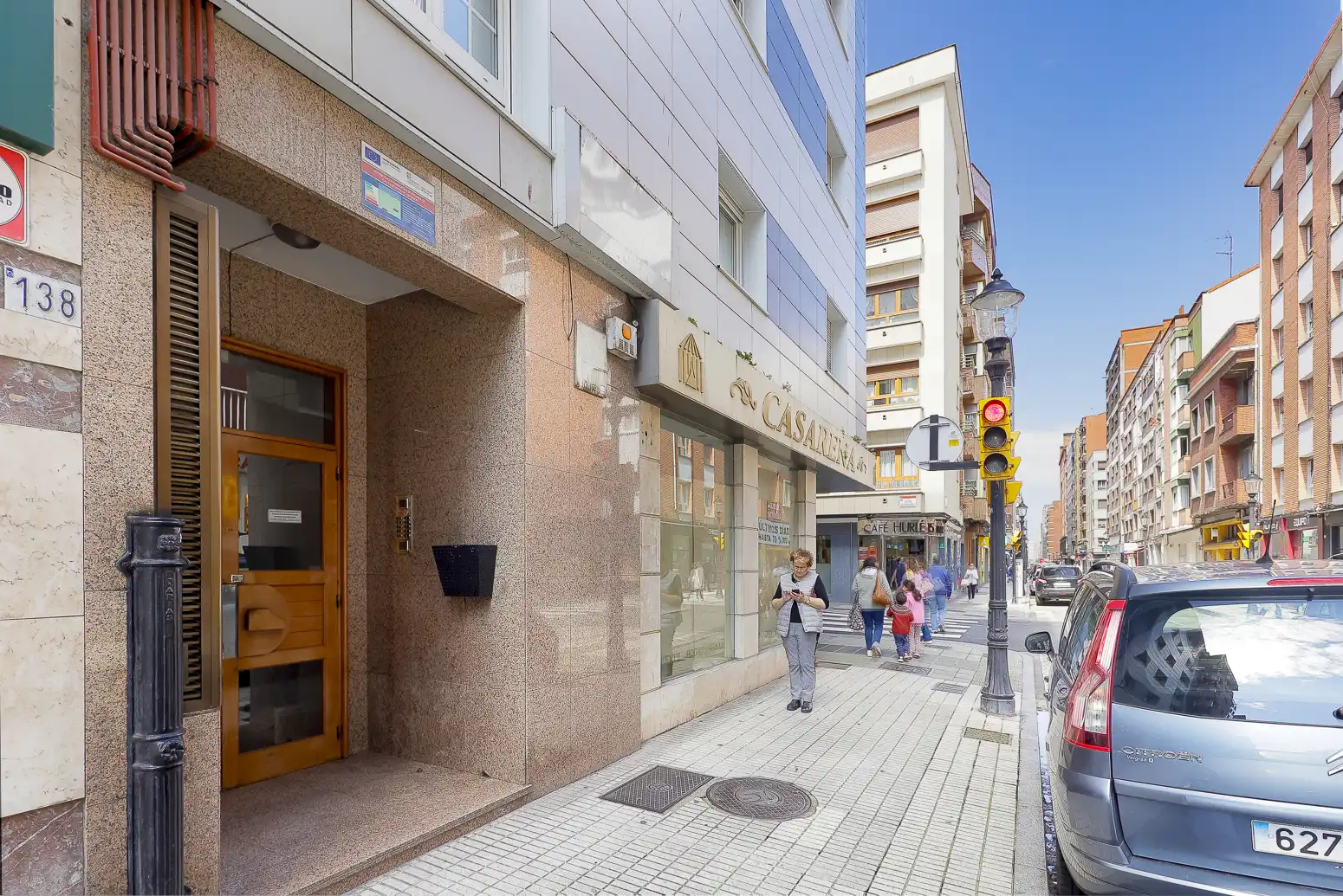 Vista exterior de Piso en venta en Gijón  con Calefacción y Amueblado