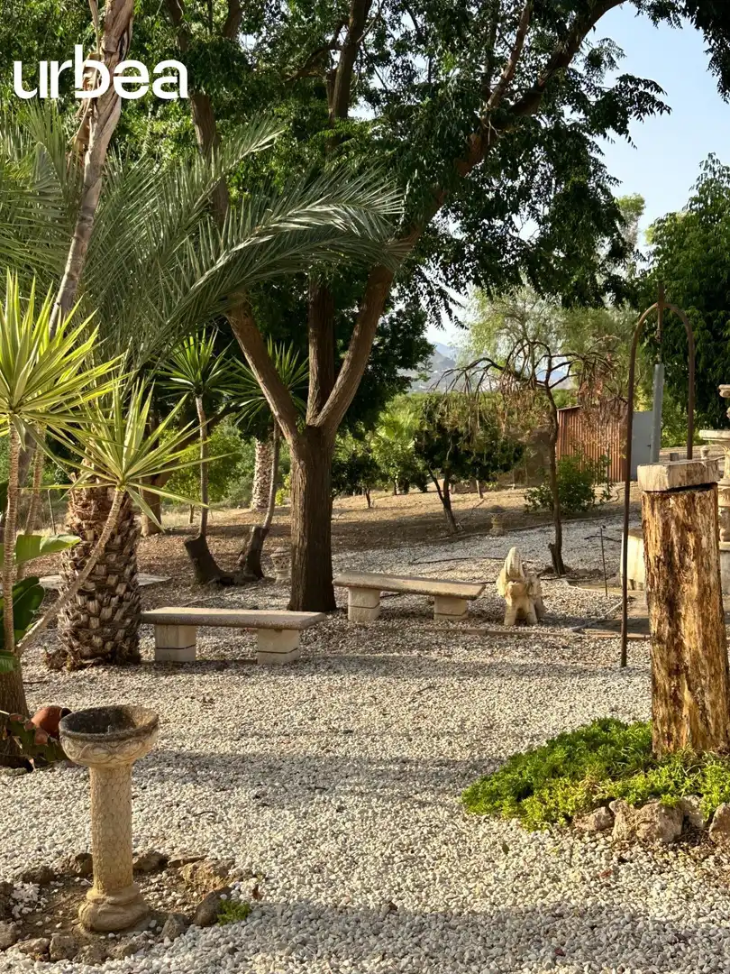 Jardí de Finca rústica en venda en Pizarra amb Aire condicionat, Calefacció i Jardí privat