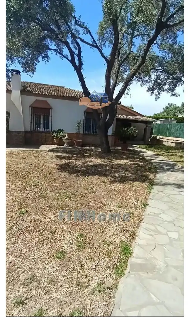 Casa o chalet en venta en Gerena con Aire acondicionado, Jardín privado y Trastero