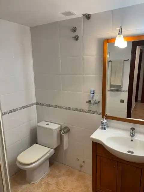 Bathroom of Flat for sale in Premià de Mar  with Air Conditioner, Heating and Storage room