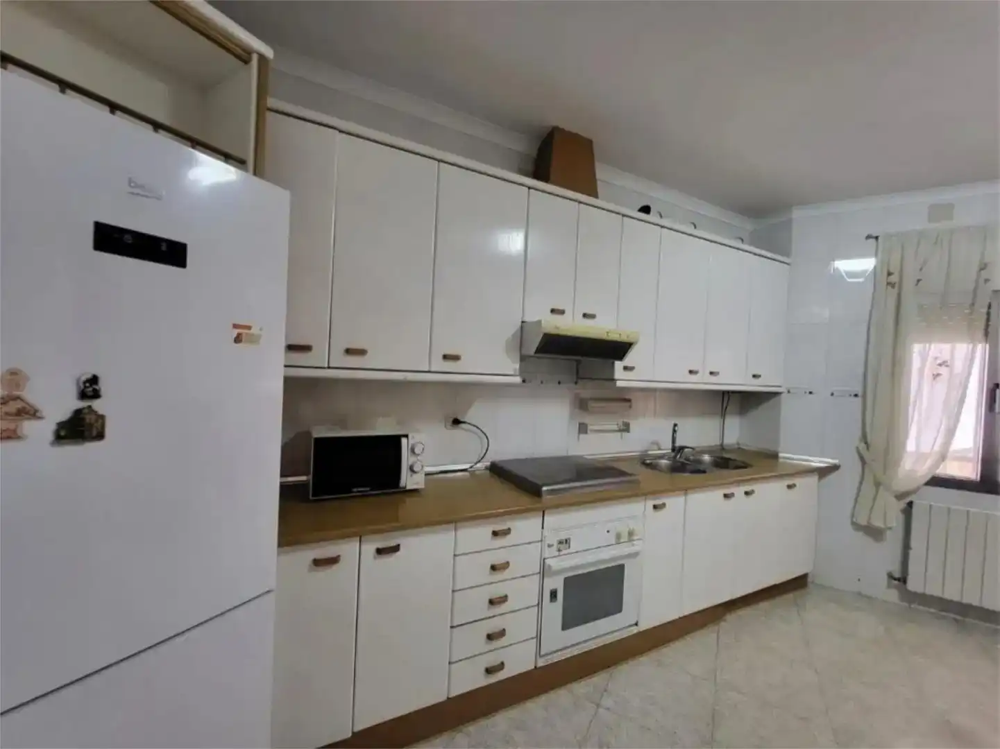 Cuina de Dúplex en venda en Sisante amb Balcó