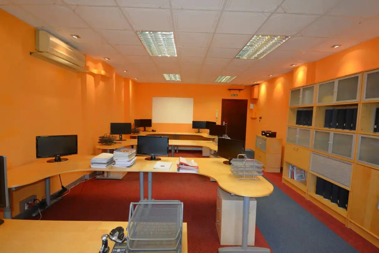 Office for sale in Donostia - San Sebastián   with Air Conditioner, Heating and Furnished