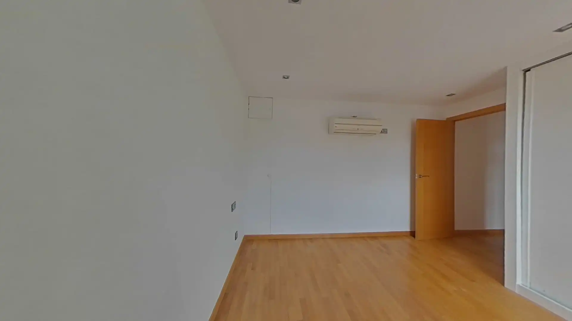 Dormitori de Apartament en venda en Alicante / Alacant amb Piscina