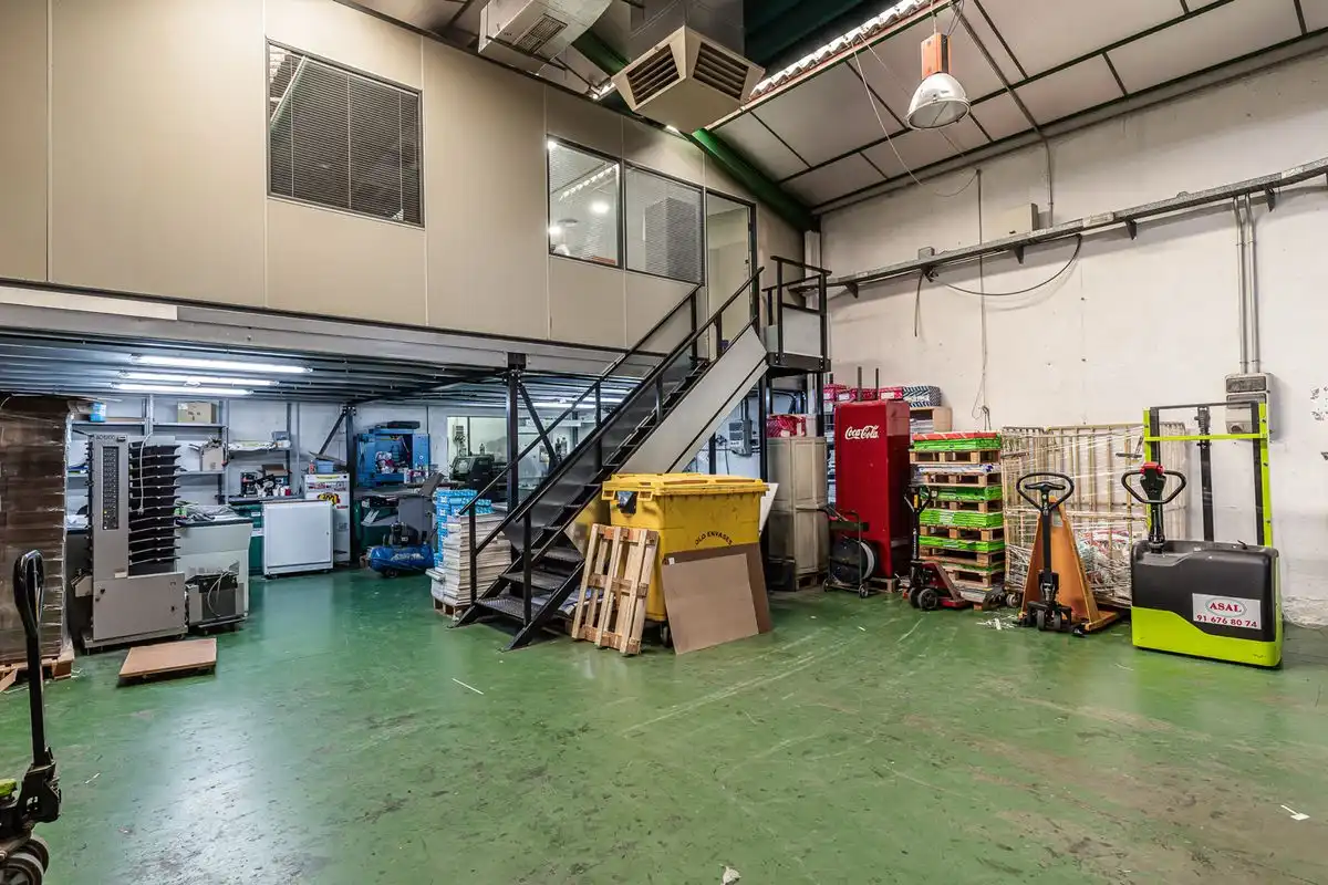 Business premises for sale in C. de Soria, imagen 23
