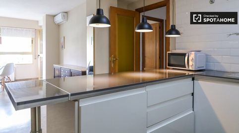 Foto 4 de Piso de alquiler en Na Rovella - Hermanos Maristas, Valencia Capital