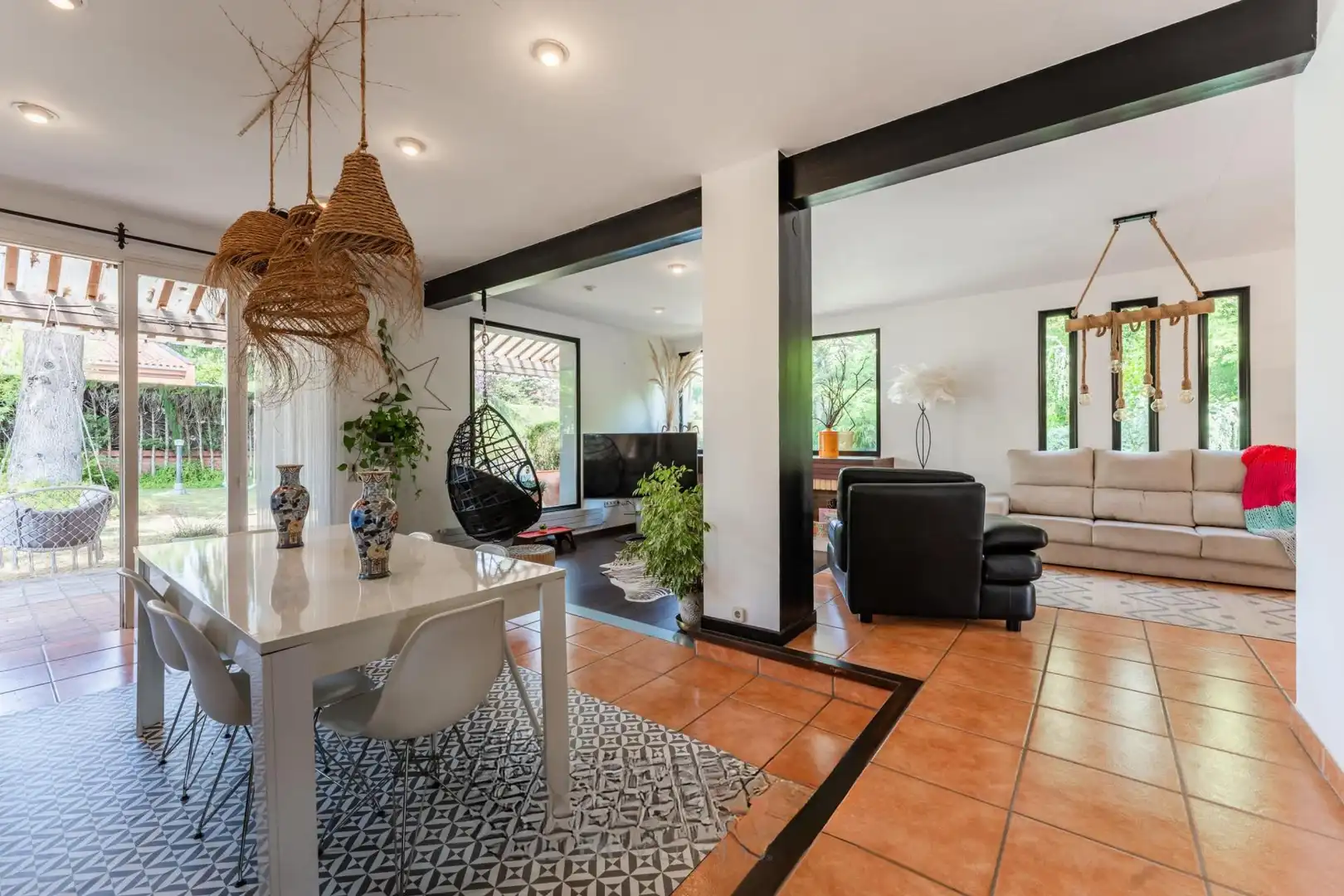 Villa con piscina in vendita a Carrer Acàcies, imagen 4
