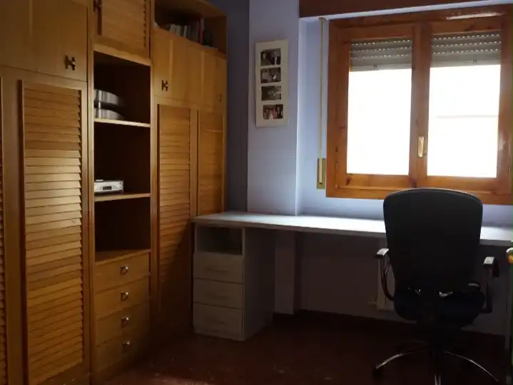 Dormitori de Pis en venda en La Almozara