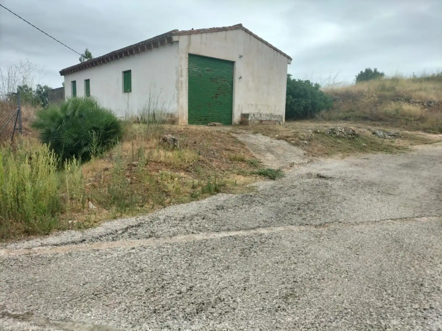 Local en venta en Bolbaite