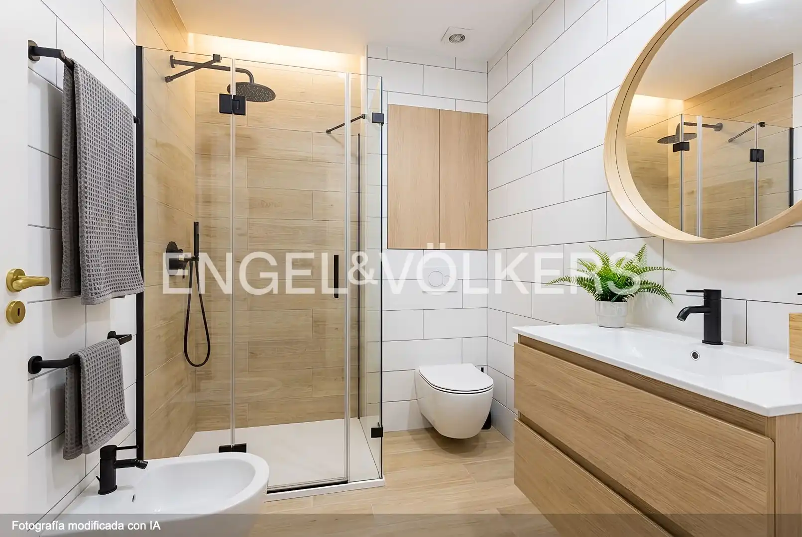 Baño de Piso en venta en Sant Boi de Llobregat con Calefacción, Terraza y Balcón