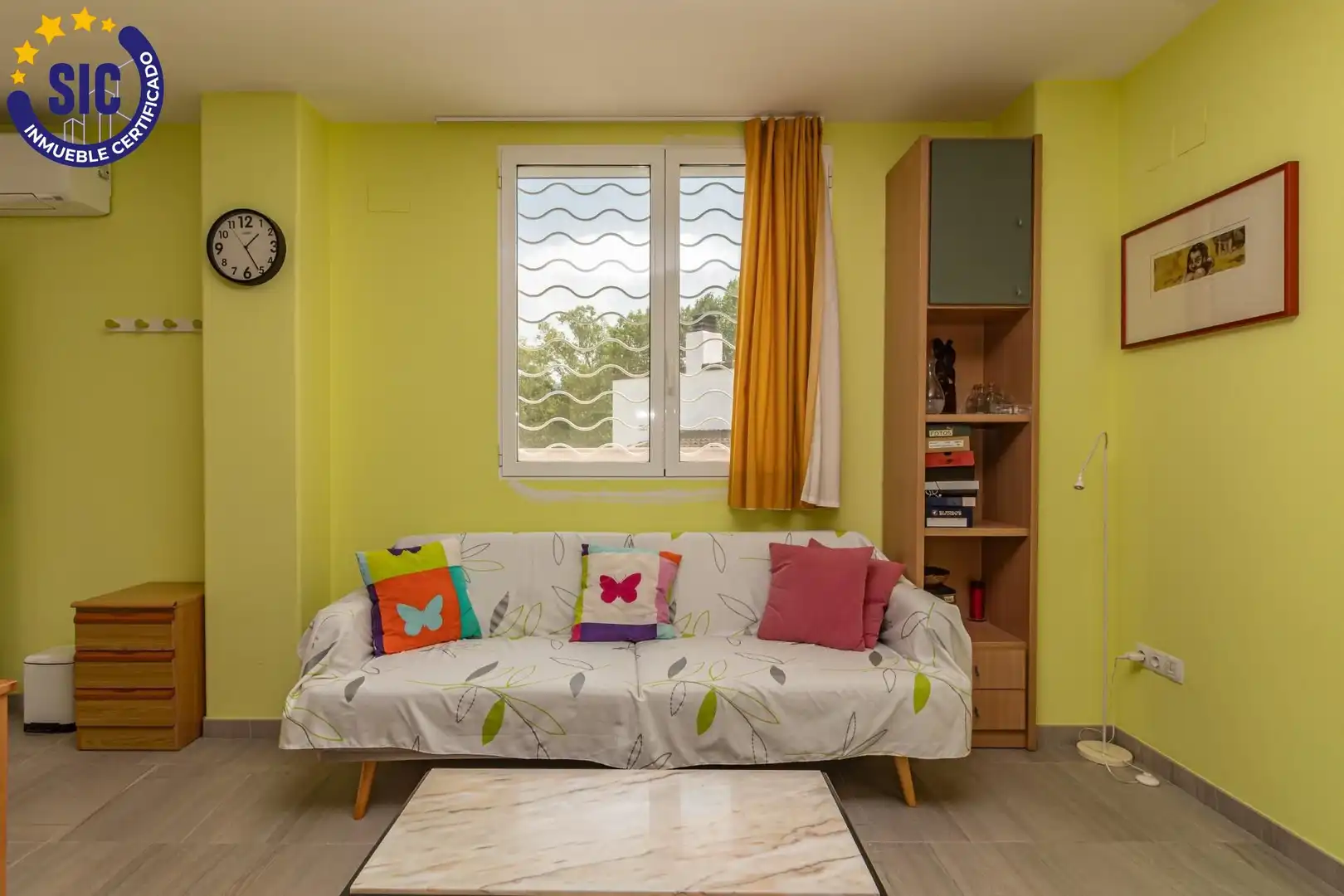 Sala de estar de Casa o chalet en venta en La Pobla de Tornesa con Aire acondicionado, Calefacción y Jardín privado