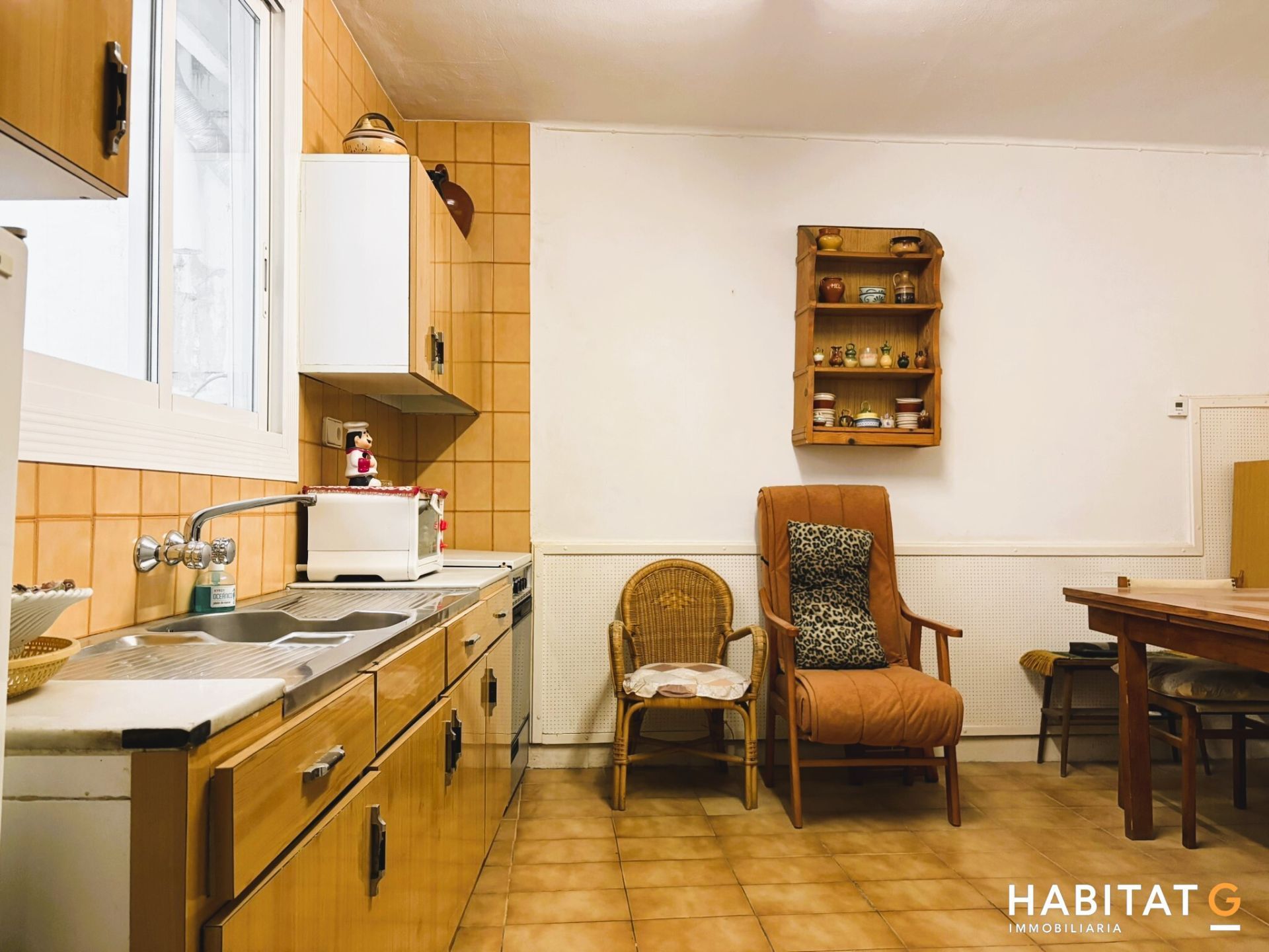 Cuina de Casa adosada en venda en Bellpuig amb Calefacció, Terrassa i Traster