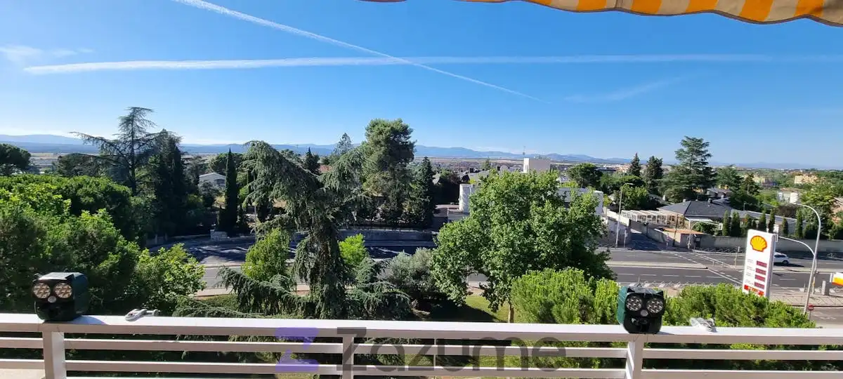 Exterior view of Flat for rent in Madrid  with Air Conditioner, Heating and Private garden