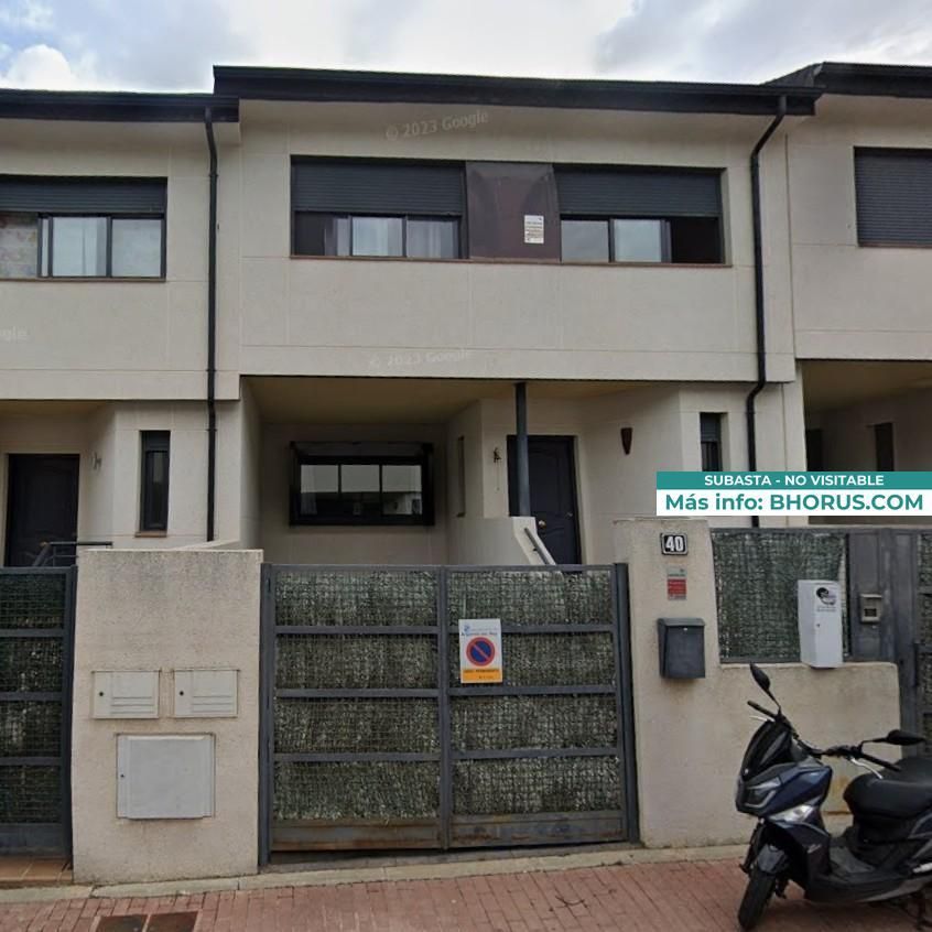 Vista exterior de Casa o xalet en venda en Arganda del Rey amb Jardí privat