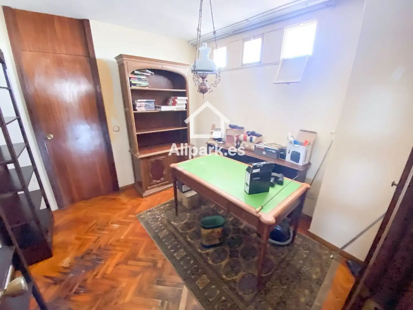 Piso en venta en Alicante / Alacant con Aire acondicionado, Terraza y Balcón