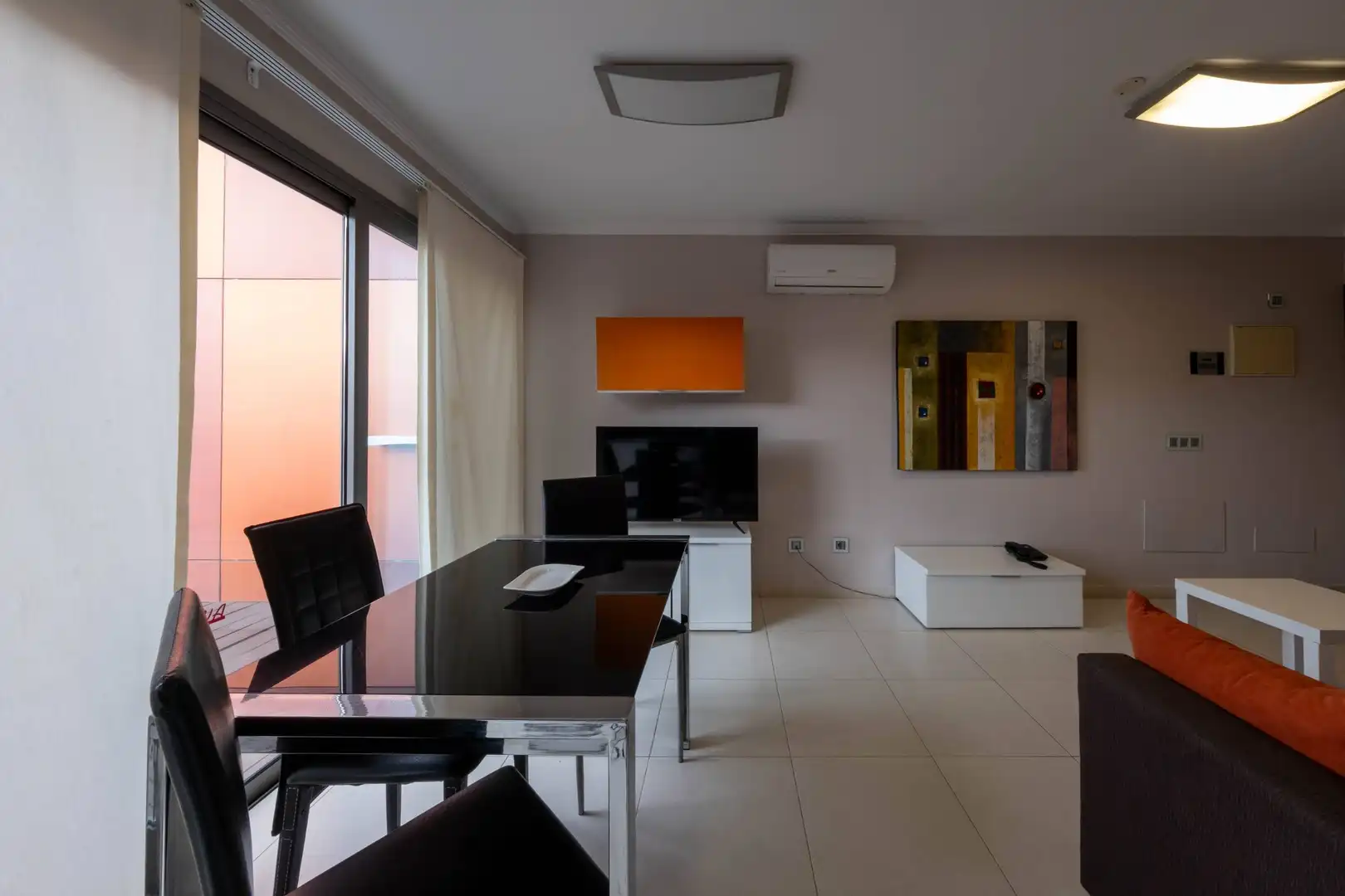 Sala d'estar de Edifici en venda en Mogán