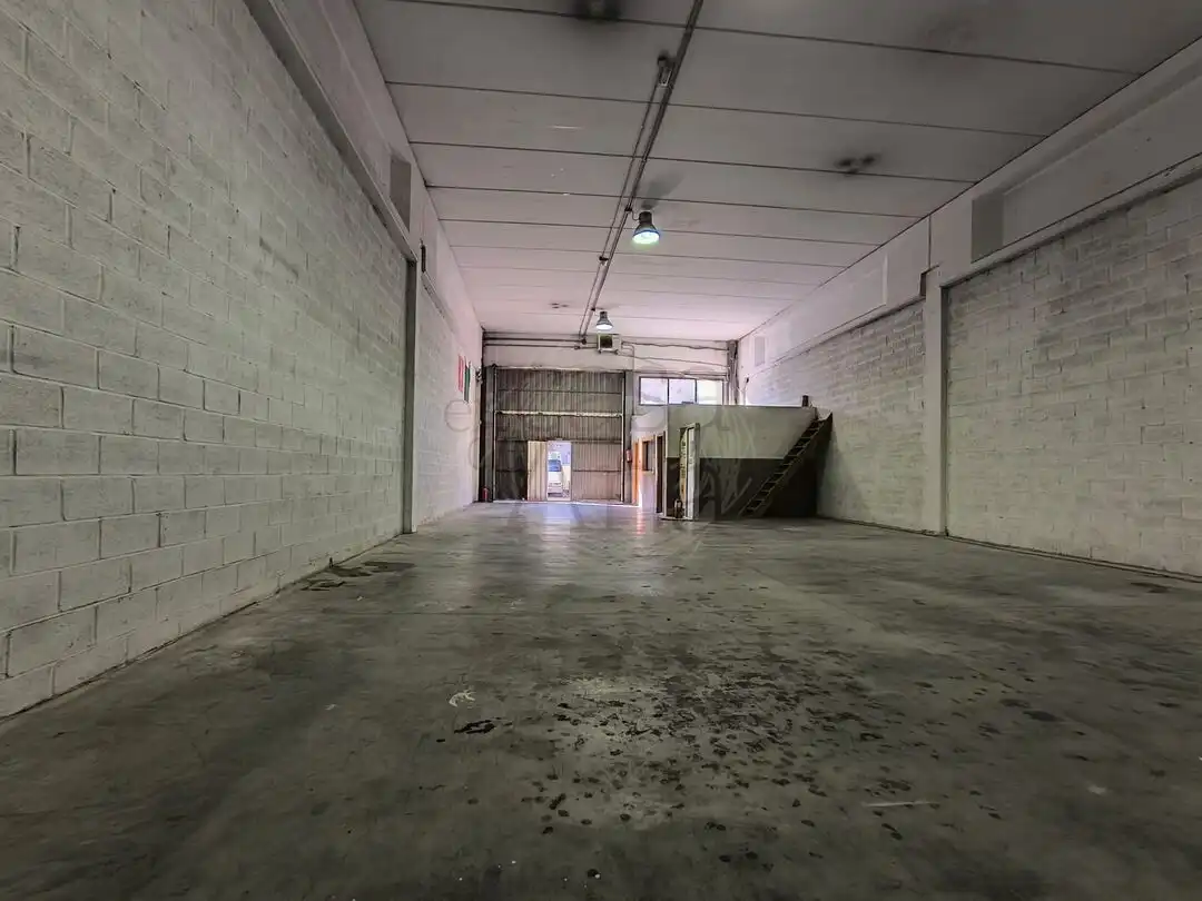 Nave industrial in affitto a Dolores Ibárruri Pasealekua, imagen 13
