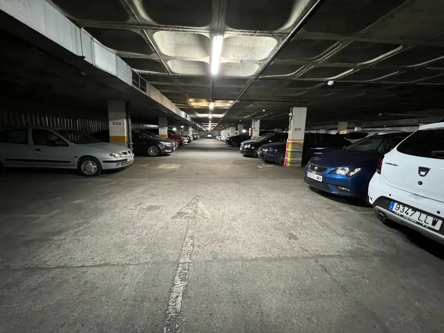 Parkplatz von Garage zur Miete in Getafe