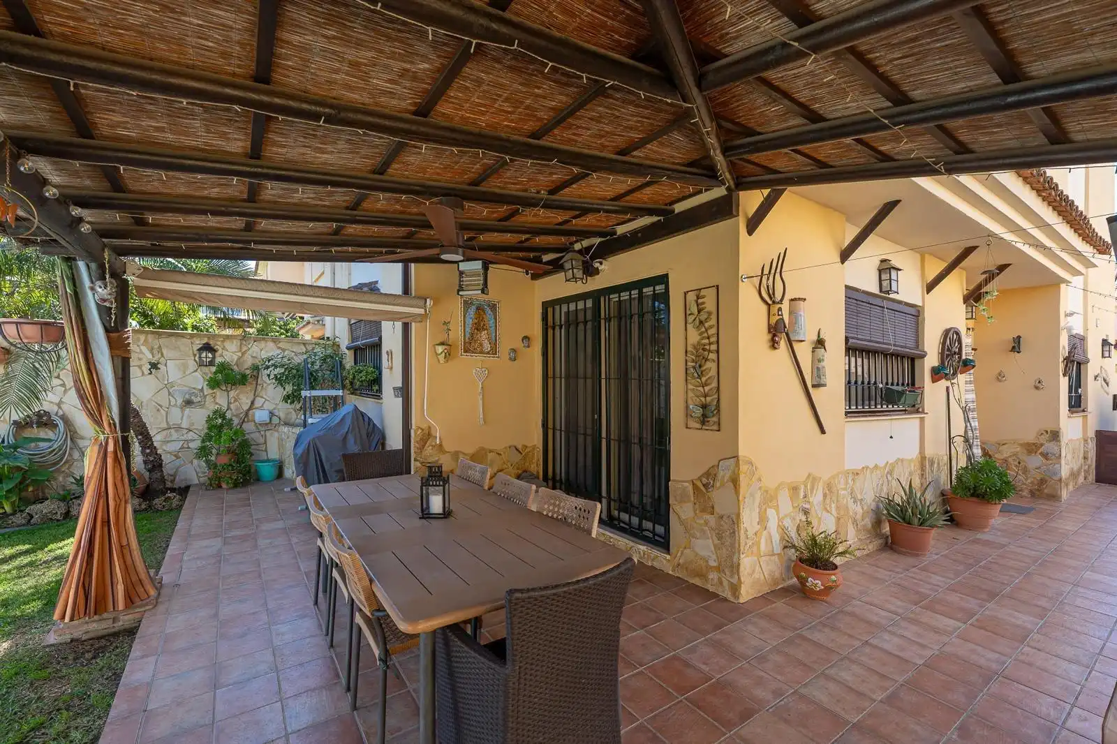 Terraza de Casa adosada en venta en Alhaurín de la Torre con Aire acondicionado, Jardín privado y Terraza