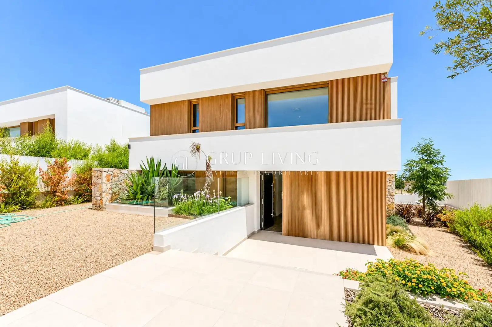 Außenansicht von Haus oder Chalet zur Miete in Sitges mit Klimaanlage, Heizung und Privatgarten