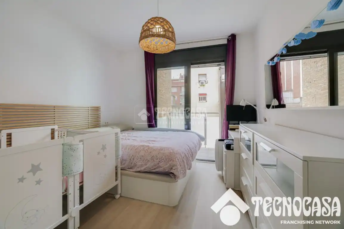 Habitación de Piso en venta en Barcelona con Aire acondicionado, Calefacción y Terraza