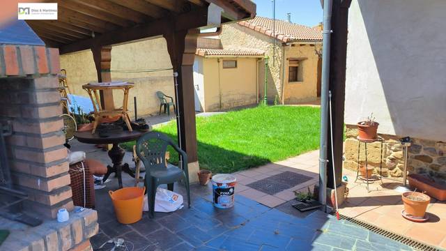 Casa-chalet en Venta en Vegas del Condado