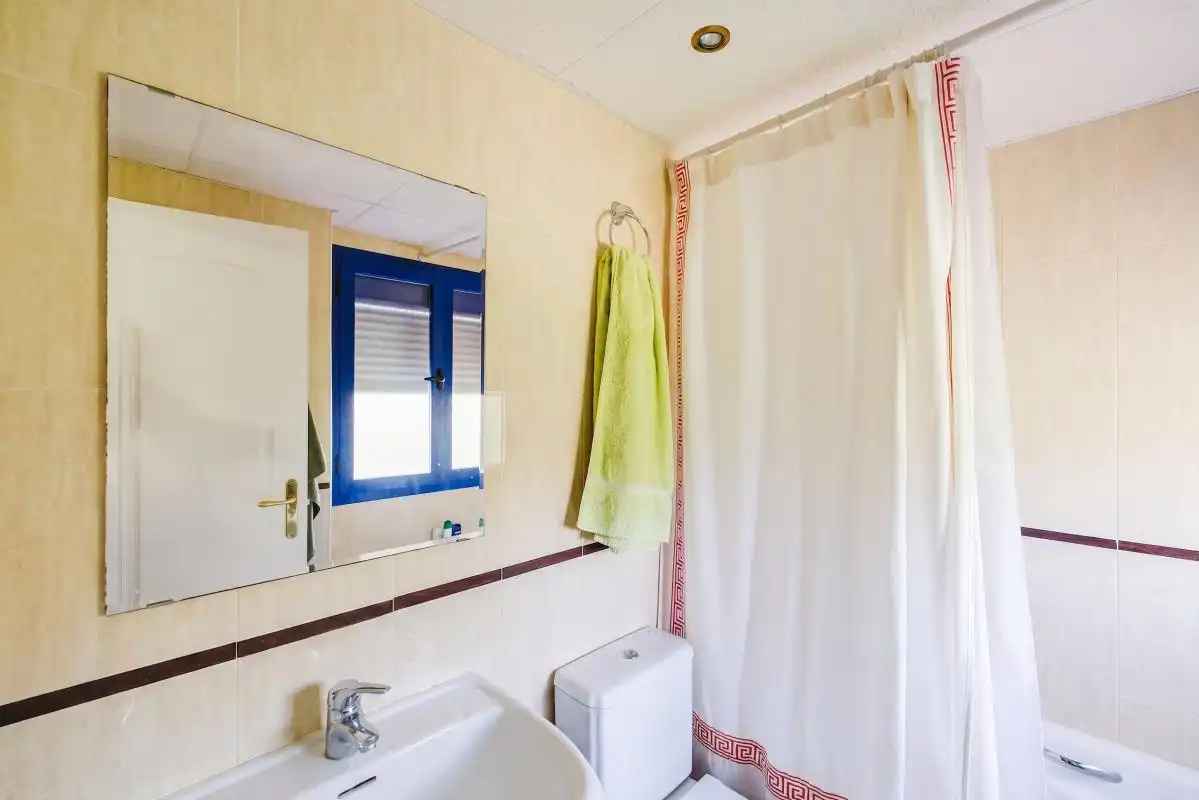 Bathroom of Flat for sale in Manilva  with Air Conditioner, Heating and Terrace
