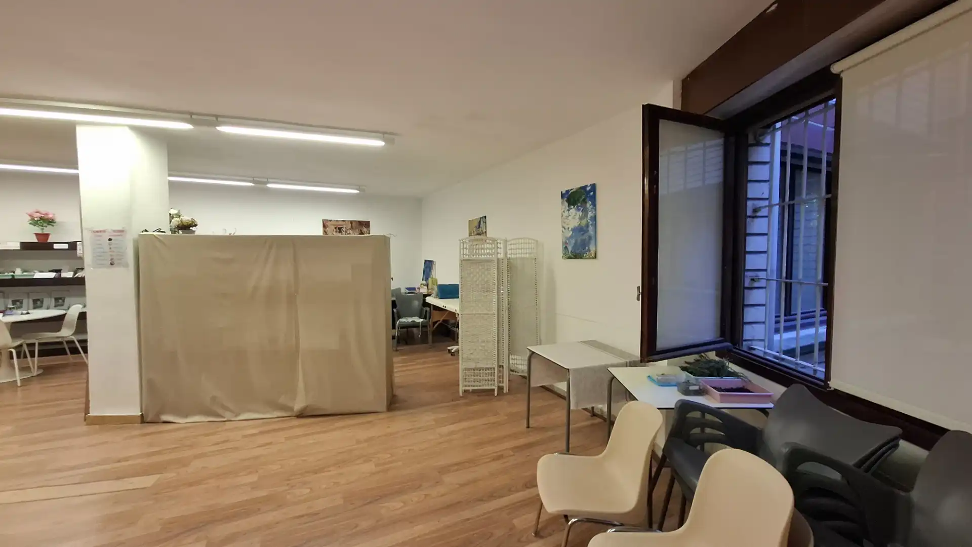 Business premises to rent in Deustuko Zubia 7, imagen 2