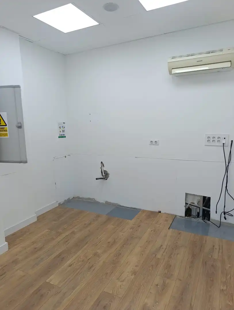 Geschaftsraum zur Miete in Valdepeñas