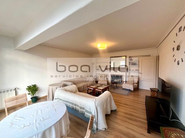 Living room of Flat to rent in Pontevedra Capital   with Heating, Furnished and Oven