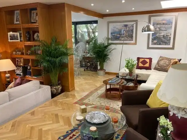 Sala d'estar de Casa o xalet en venda en Roquetas de Mar amb Aire condicionat, Calefacció i Jardí privat