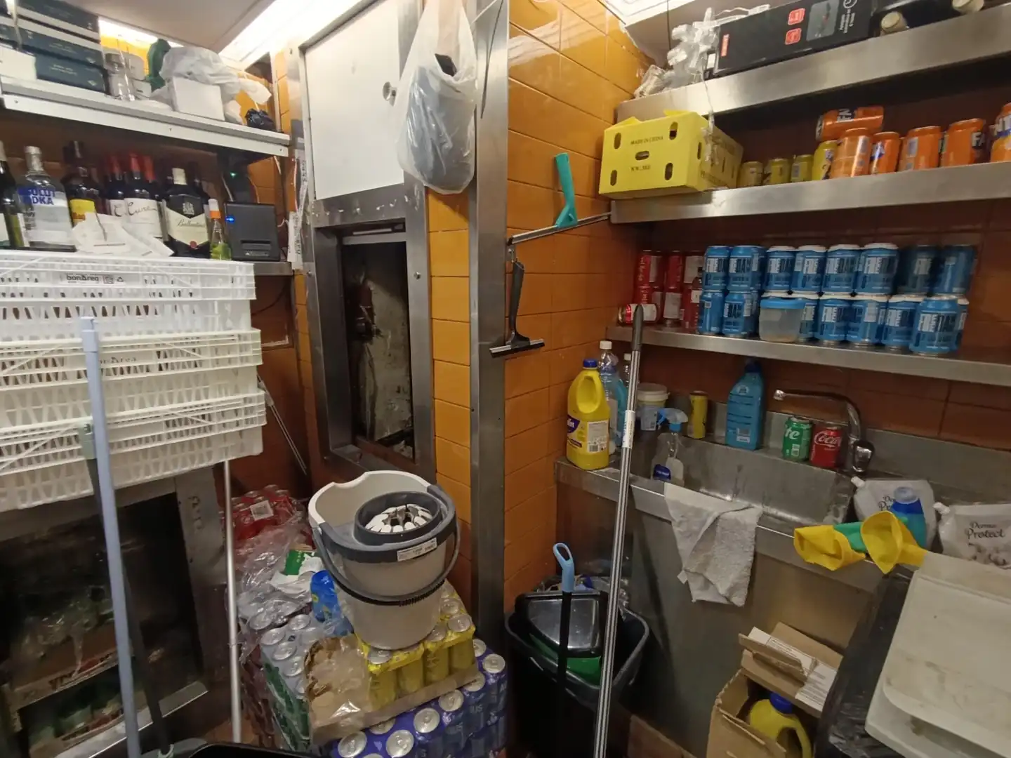 Local comercial en traspaso en Ciutat Vella, imagen 2