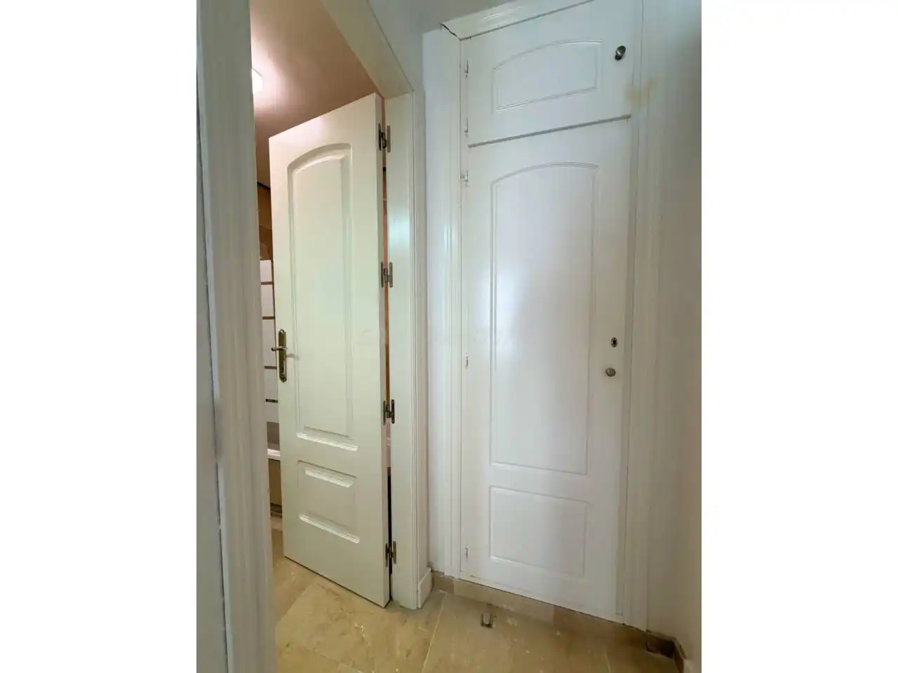 Apartamento de alquiler en Manilva con Terraza, Amueblado y Alarma