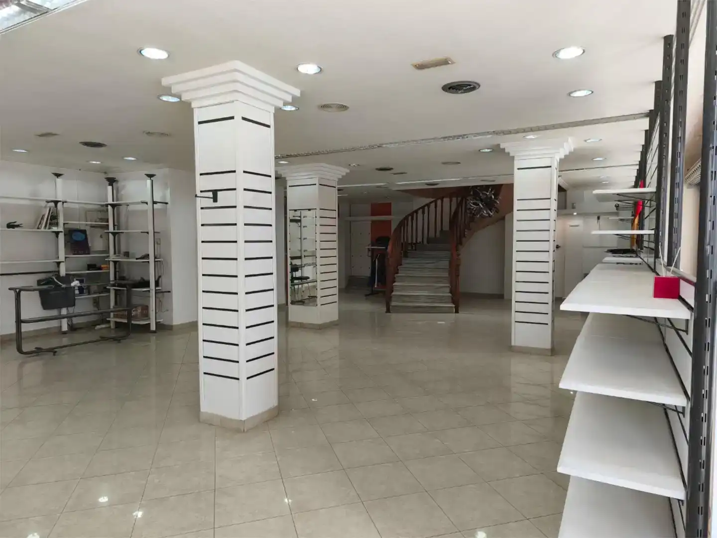 Commercial properties for rent in Almoradí
