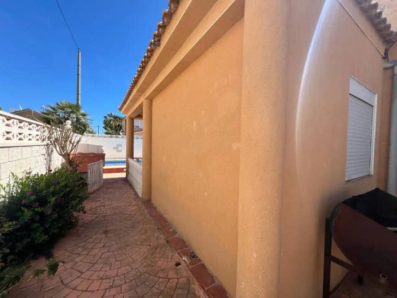 Vista exterior de Casa o chalet en venta en Elche / Elx con Aire acondicionado, Jardín privado y Terraza