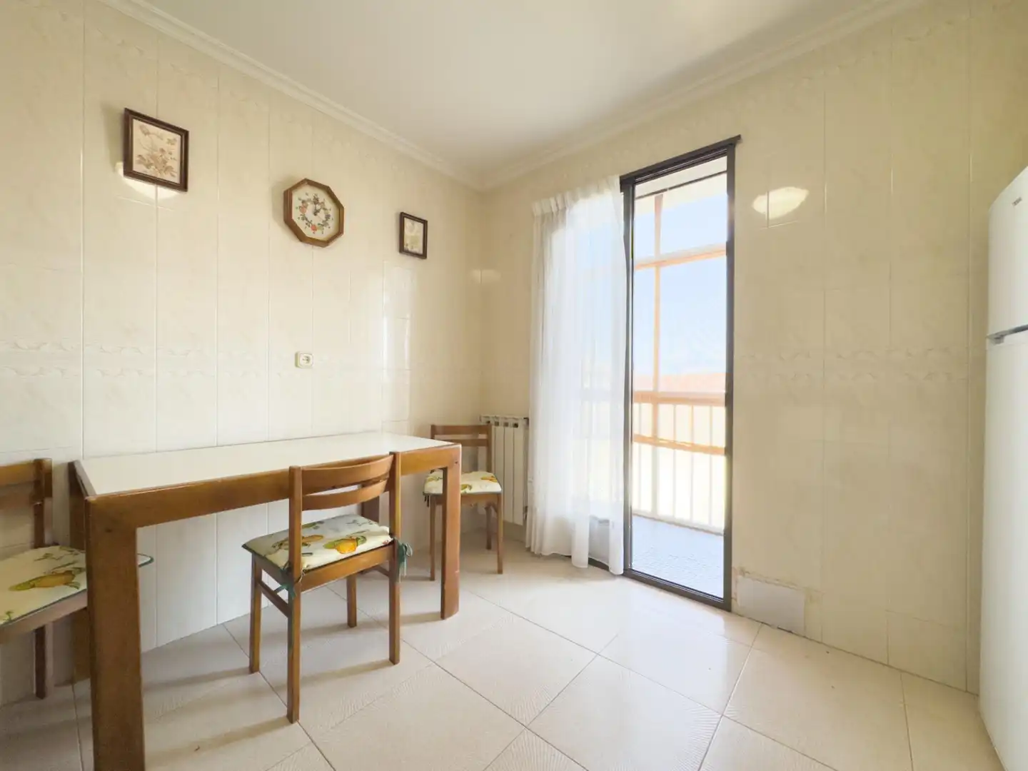 Habitación de Apartamento en venta en Irun  con Calefacción, Trastero y Amueblado