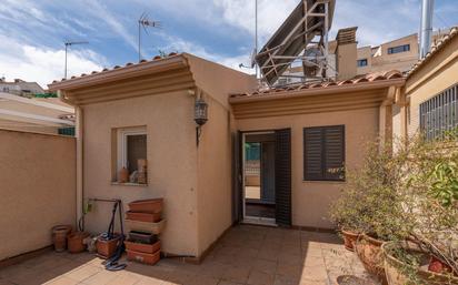 Vista exterior de Casa o xalet en venda en  Granada Capital amb Aire condicionat, Calefacció i Terrassa