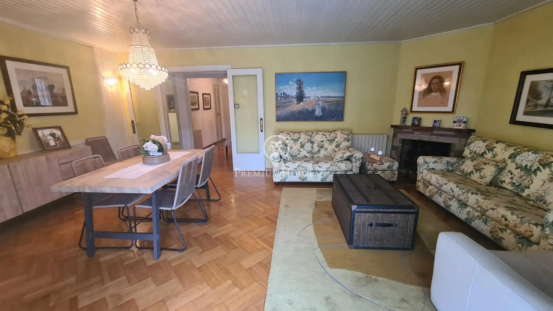 Sala de estar de Planta baja en venta en Barcelona con Calefacción y Terraza
