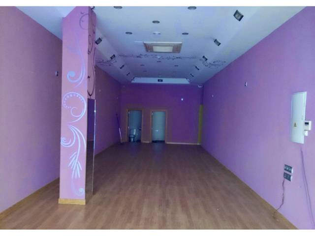 Local comercial en Alquiler en Huétor Tájar